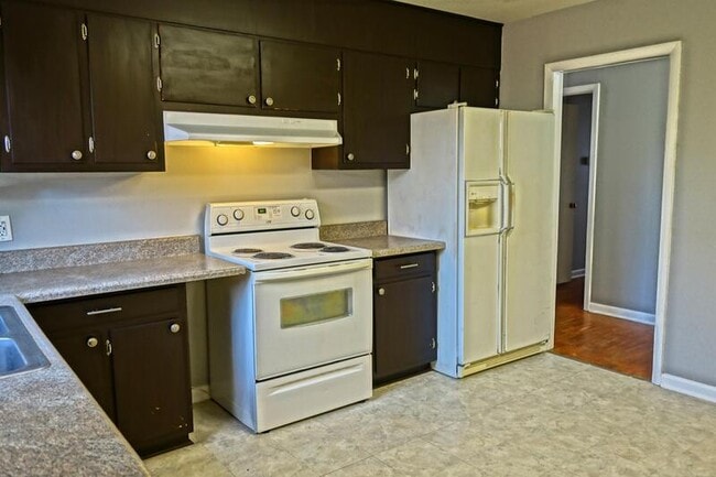 732 W Arbor Dr NW in Huntsville, AL - Building Photo - Building Photo