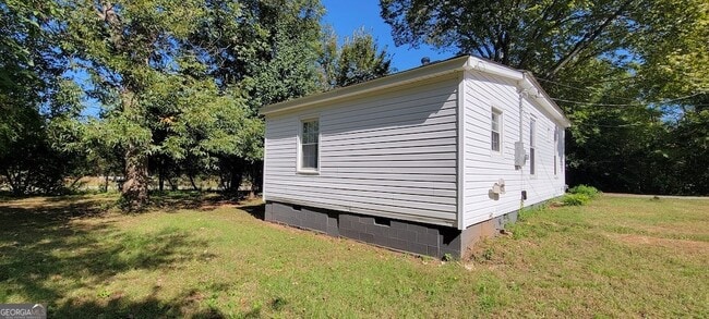 112 Cedar St in Forsyth, GA - Building Photo - Building Photo