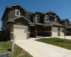 6511 Marcel Way in San Antonio, TX - Building Photo - Building Photo