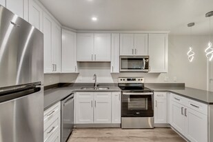 172 W Clinton Ave in Salt Lake City, UT - Building Photo