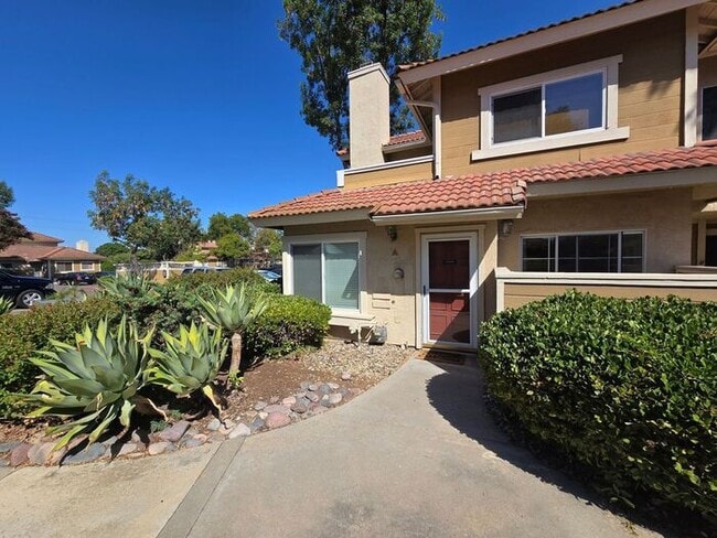 10725 Lisa Meadows Dr