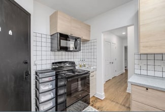 1600 Central St, Unit 1602 in Detroit, MI - Foto de edificio - Building Photo