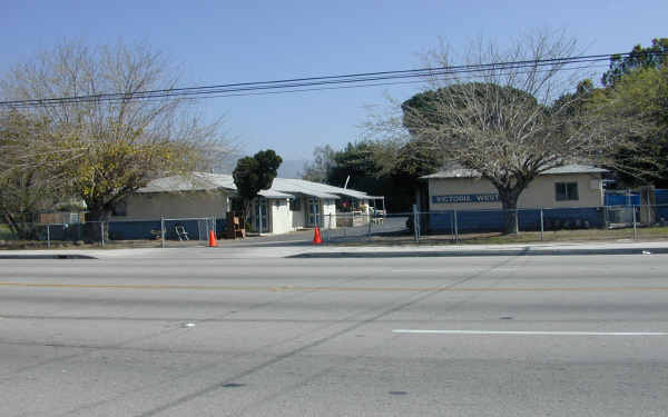 Victoria West Apartments in Highland, CA - Building Photo