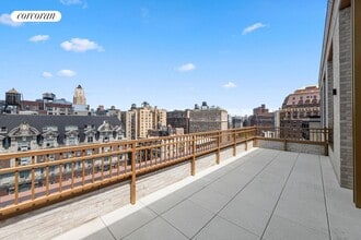 218 W 103rd St in New York, NY - Building Photo - Building Photo