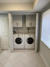 1660 12 Oaks Way in North Palm Beach, FL - Building Photo - Building Photo