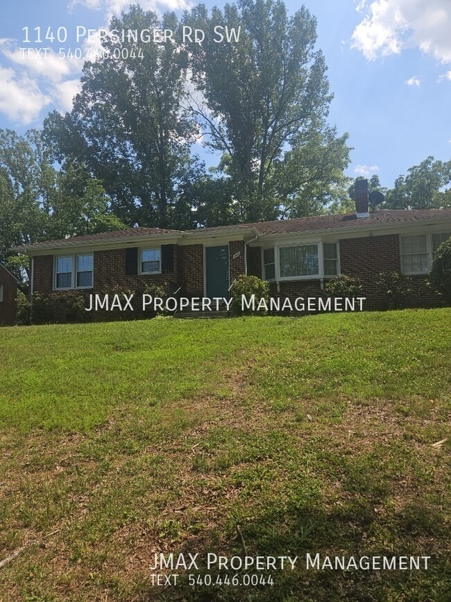 1140 Persinger Rd SW