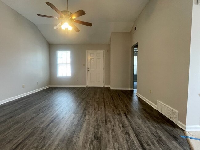 5521 Steffani Dr in Southaven, MS - Building Photo - Building Photo