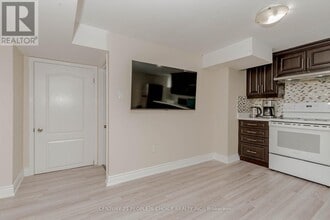 215 JEFFCOAT Dr in Toronto, ON - Building Photo - Building Photo