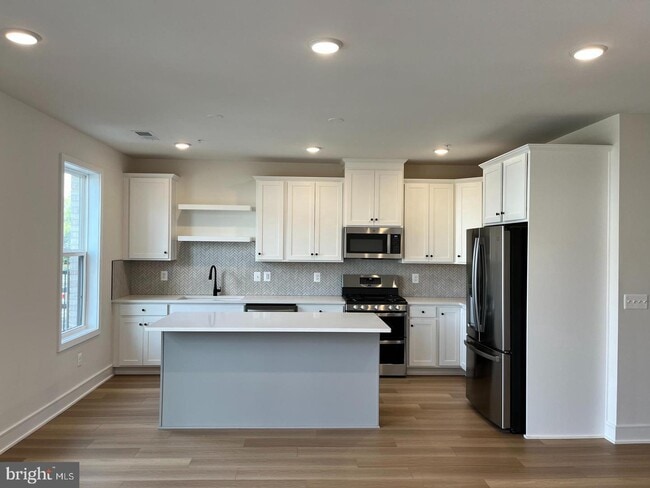 43396 Farringdon Sq in Ashburn, VA - Building Photo - Building Photo