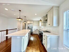 7708 Main St-Unit -7710 in Kansas City, MO - Building Photo - Building Photo