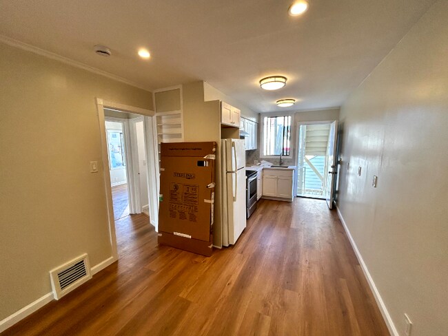 155 Sickles Ave in San Francisco, CA - Building Photo - Building Photo