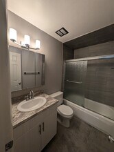 3355 S Flower St in Lakewood, CO - Foto de edificio - Building Photo
