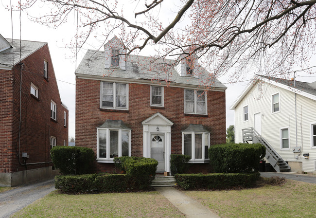 1154 Western Ave in Albany, NY - Building Photo - Building Photo