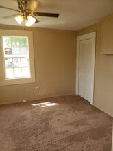 2718 22nd St in Tuscaloosa, AL - Foto de edificio - Building Photo