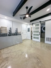 222 S Olive St in San Antonio, TX - Building Photo - Building Photo