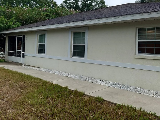 property at 917 Jensen Ave