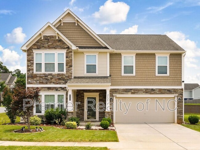 property at 2425 Dog Leg Dr