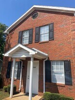 5310 Whisperwood Ct in Anniston, AL - Building Photo