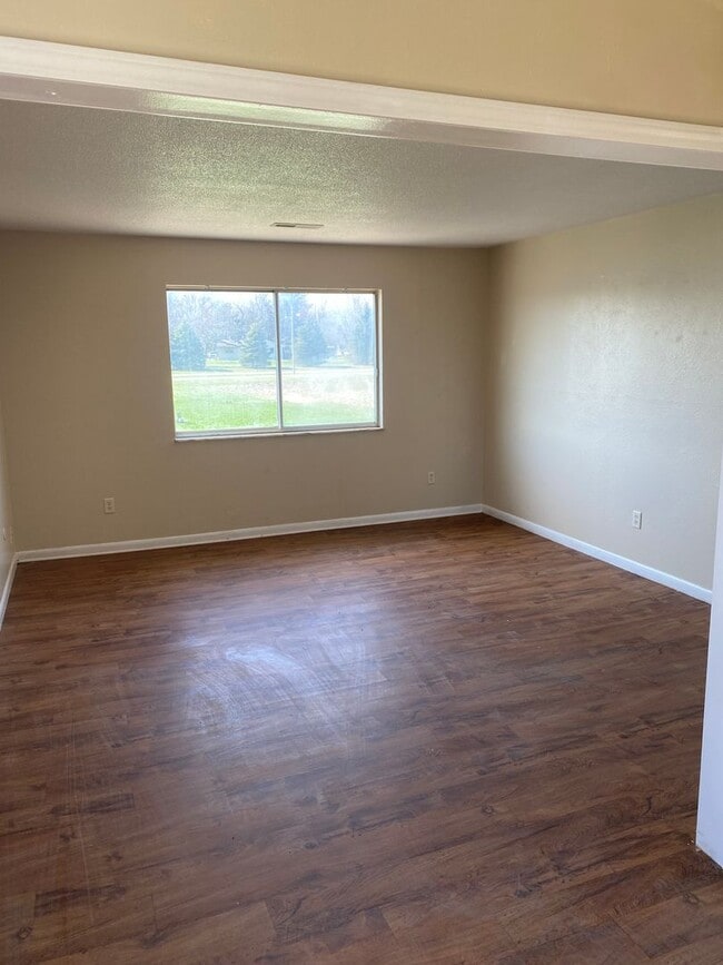 10737 S Dixie Hwy in Erie, MI - Building Photo - Building Photo