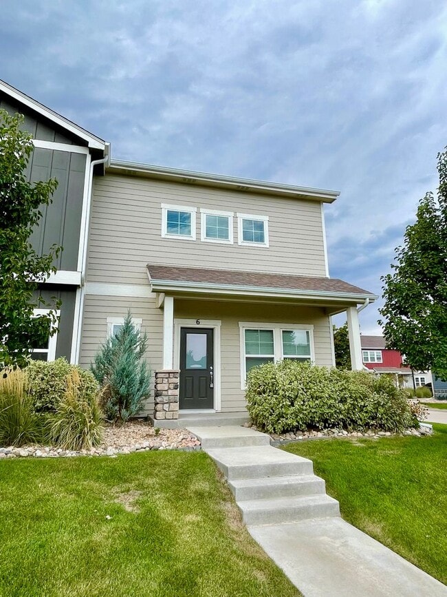 1688 Grand Ave in Windsor, CO - Building Photo - Building Photo