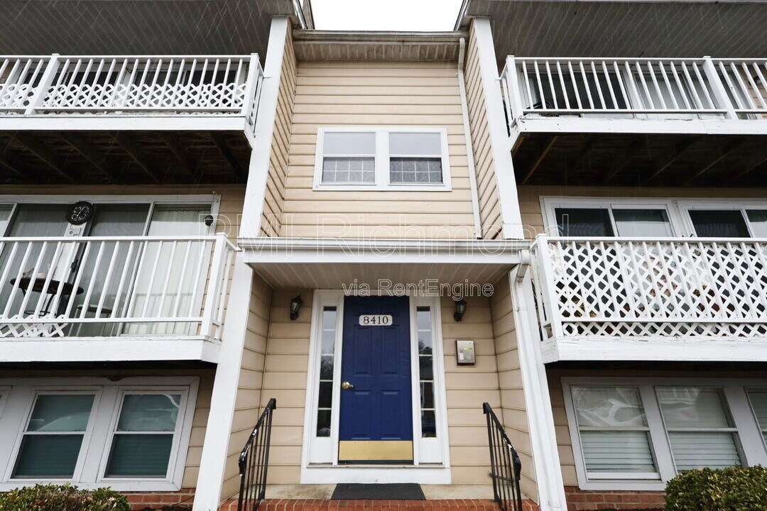 8410 Donovan Ct in Richmond, VA - Building Photo