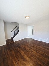 609 Gibson Rd in Baltimore, MD - Building Photo - Building Photo