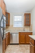 740 E 32nd St in Brooklyn, NY - Foto de edificio - Building Photo