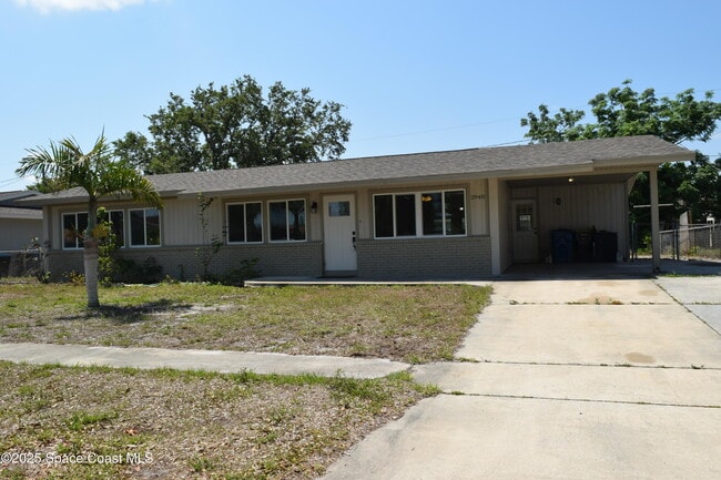 property at 2940 Hamburg Ave NE