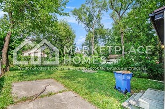 7043 Meadow Ave in Warren, MI - Building Photo - Building Photo