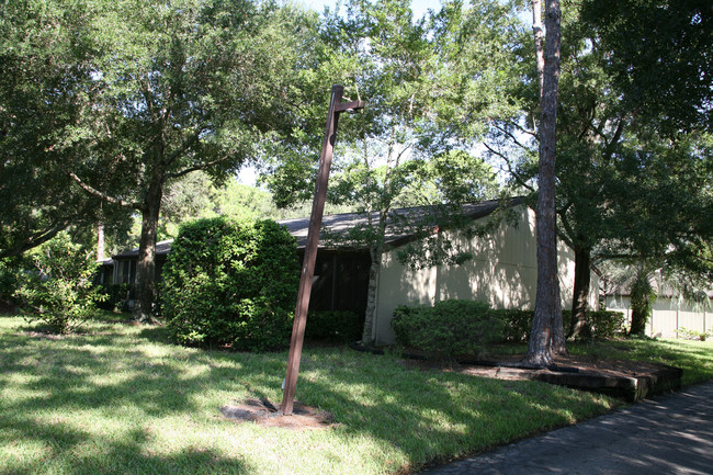 Tallywood Apartments in Sarasota, FL - Building Photo - Building Photo