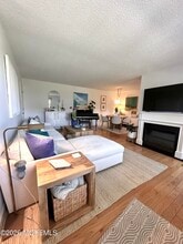 101 Wharfside Dr in Monmouth Beach, NJ - Building Photo - Building Photo