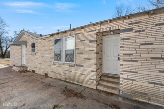 1129 Boone St in Bossier City, LA - Building Photo - Building Photo