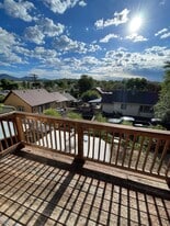 440 W 4th St in Rifle, CO - Building Photo