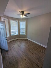 3928 N Bernard St, Unit #1 in Chicago, IL - Building Photo - Building Photo