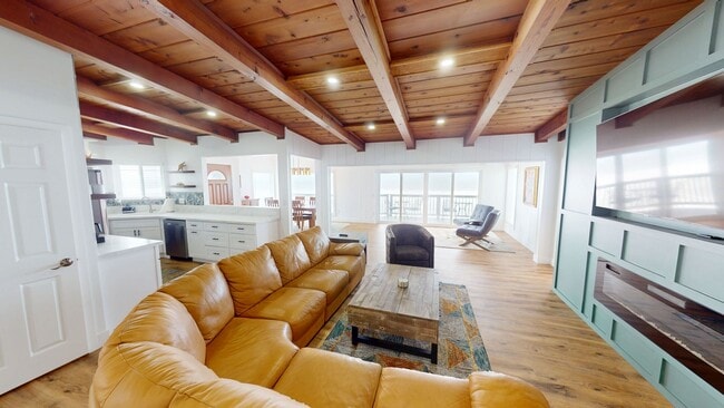 property at 1480 Seacoast Dr