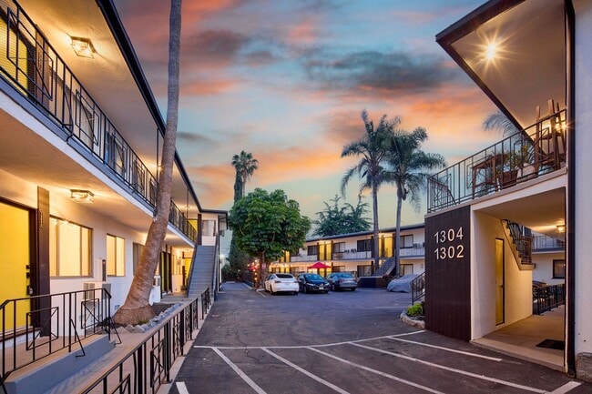 property at 1302 W Olive Ave