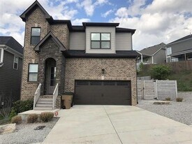 5948 Woodlands Ave in Nashville, TN - Building Photo