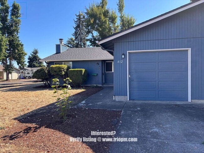 412 49th State Loop in Springfield, OR - Foto de edificio - Building Photo