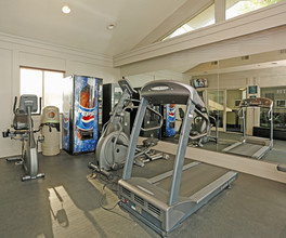 Glens of Northville Apartments in Northville, MI - Building Photo - Interior Photo