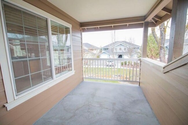 2533 Corona Ave in Medford, OR - Building Photo - Building Photo