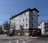 502-510 Dexter St in Central Falls, RI - Foto de edificio - Building Photo