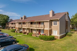 Chardonnay Apartments