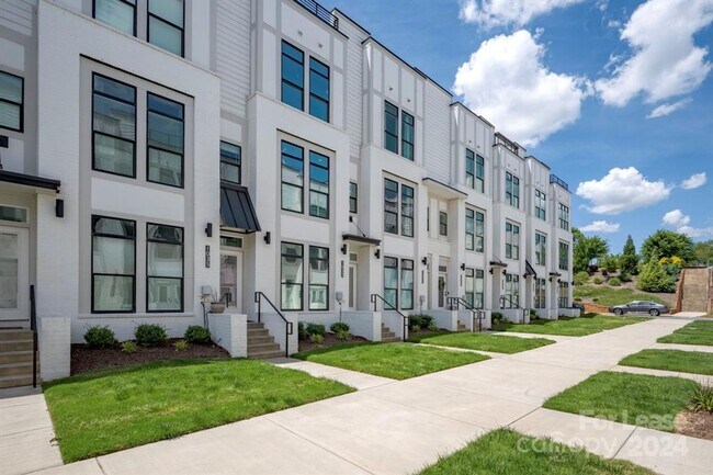 property at 1037 Wesley Terrace Ave