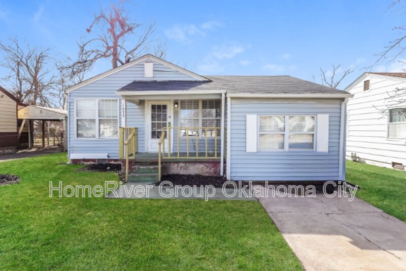 1433 Maple Dr in Midwest City, OK - Building Photo