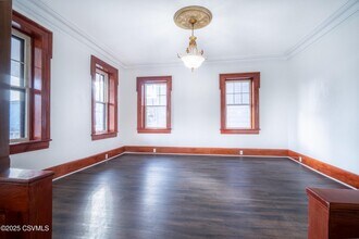 934 Grand St in Danville, PA - Building Photo - Building Photo