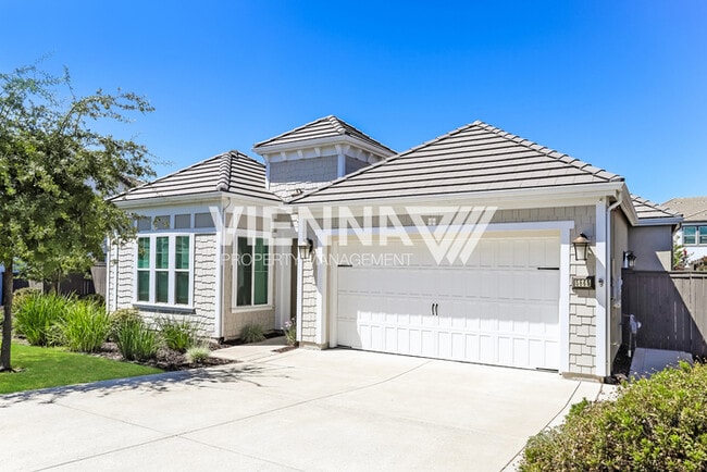 5865 Tree Swallow Cir in Rocklin, CA - Building Photo - Building Photo