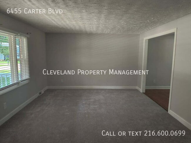 6455 Carter Blvd in Mentor, OH - Foto de edificio - Building Photo