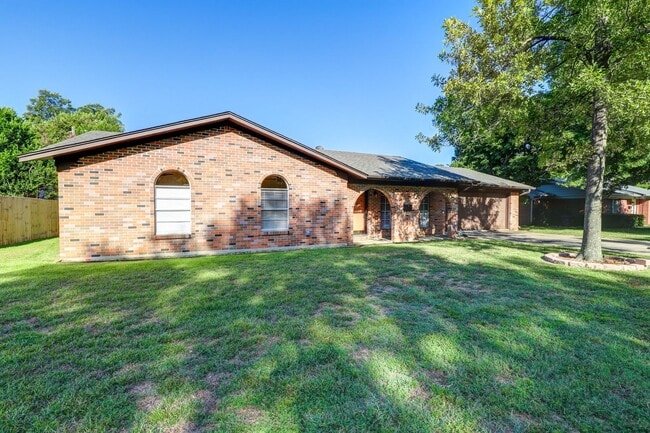4005 Pecos Ave in Texarkana, TX - Foto de edificio - Building Photo