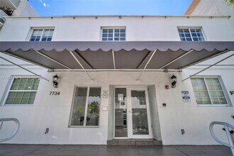 7734 Abbott Ave in Miami Beach, FL - Building Photo - Building Photo