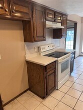 2208 NW 118th St in Oklahoma City, OK - Building Photo - Building Photo